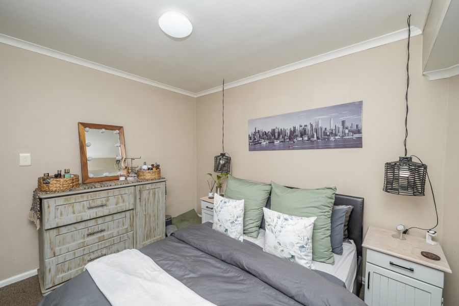To Let 2 Bedroom Property for Rent in Sonstraal Heights Western Cape